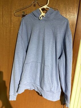Champion 2XL Light Blue Hoodie Men or Women’s